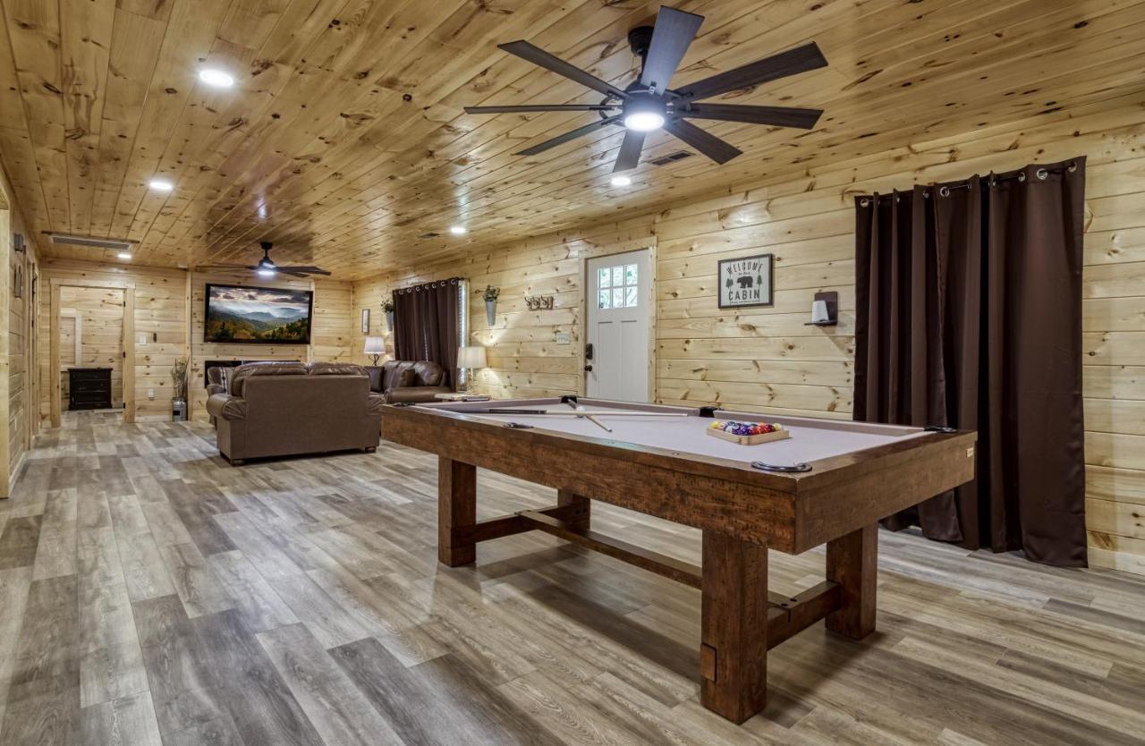 Hidden Creek, Pool Table, Hot Tub, 1089 Free Tickets Each Paid Day, Dollywood And More Гетлинбург Екстериор снимка