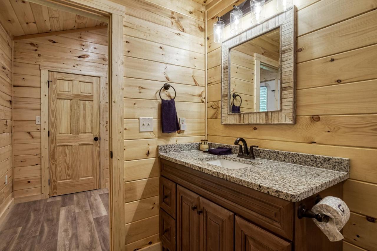 Hidden Creek, Pool Table, Hot Tub, 1089 Free Tickets Each Paid Day, Dollywood And More Гетлинбург Екстериор снимка