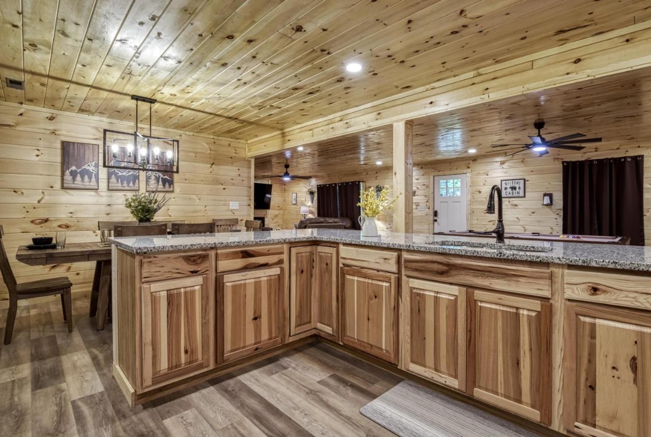 Hidden Creek, Pool Table, Hot Tub, 1089 Free Tickets Each Paid Day, Dollywood And More Гетлинбург Екстериор снимка